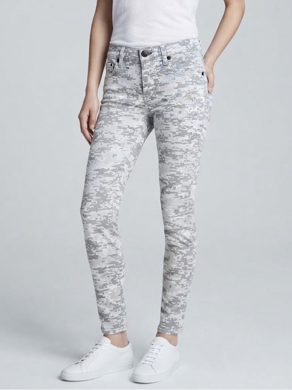 Rag & Bone Women’s Skinny Camo Jeans Light Gray Size 30 – Designer Denim